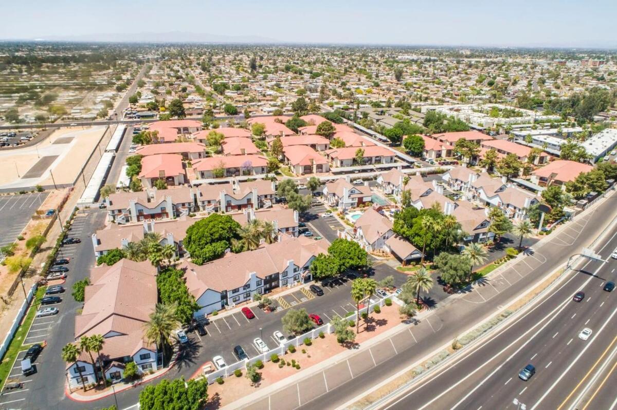 Metro Phx 1Bd Exterior Entry With Heated Pool, Bbq, Dog Park, Bbq Pets Allowed Phoenix Exterior photo