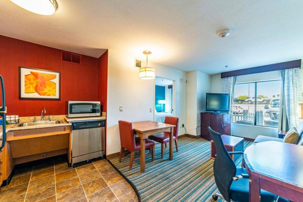 Metro Phx 1Bd Exterior Entry With Heated Pool, Bbq, Dog Park, Bbq Pets Allowed Phoenix Exterior photo